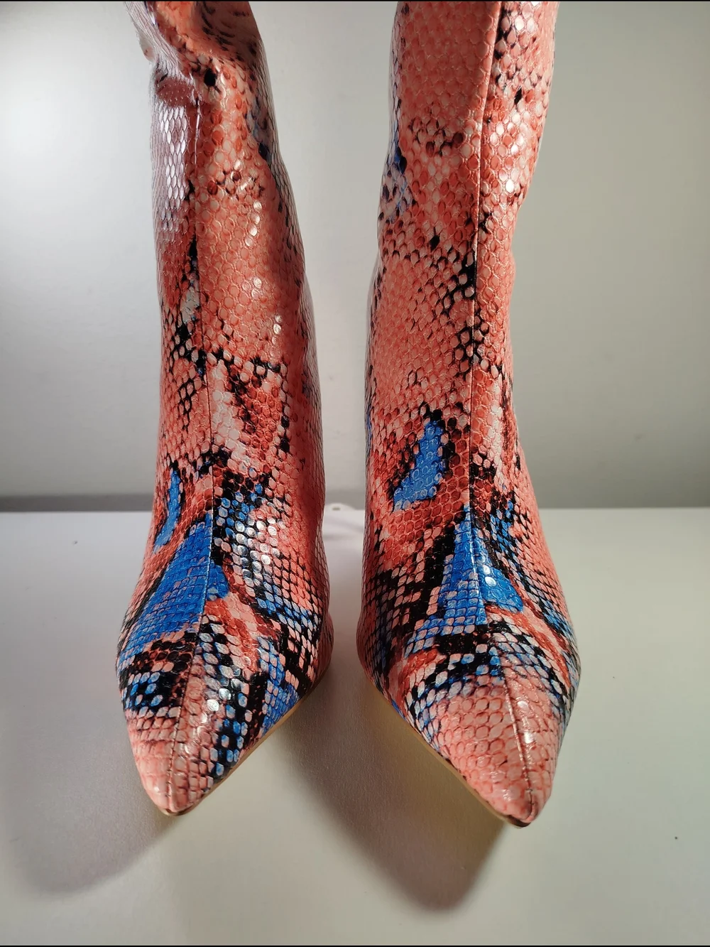 Women’s Pink Snake Print Thigh High Stiletto Boots Size 8.5 New No Brand